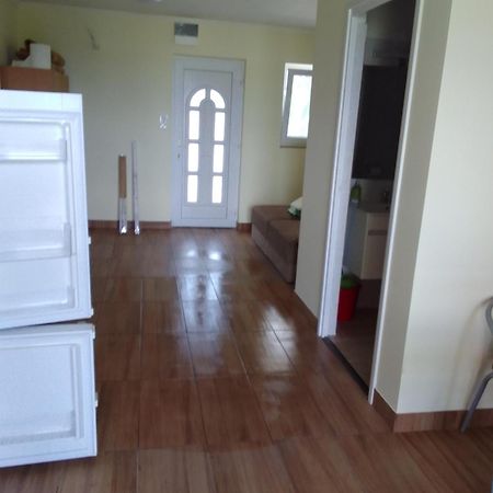 Vizparti Apartmanok Szántód Extérieur photo