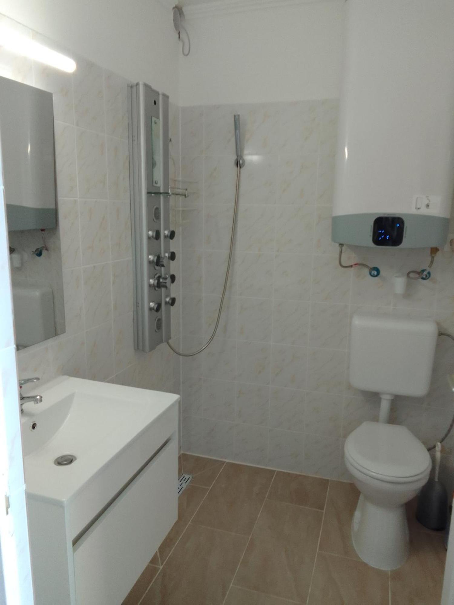 Vizparti Apartmanok Szántód Extérieur photo