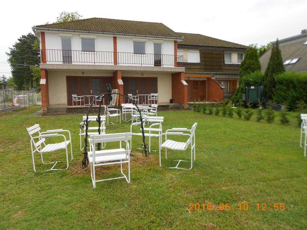 Vizparti Apartmanok Szántód Extérieur photo
