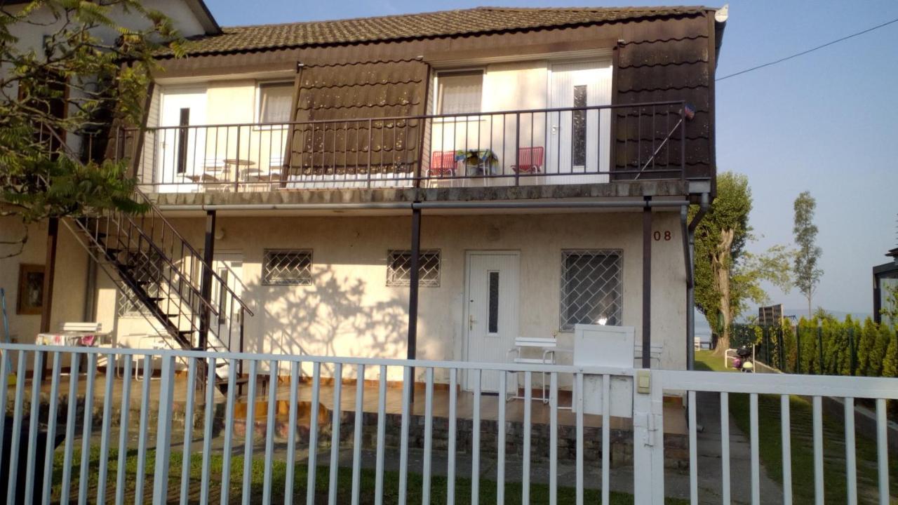 Vizparti Apartmanok Szántód Extérieur photo